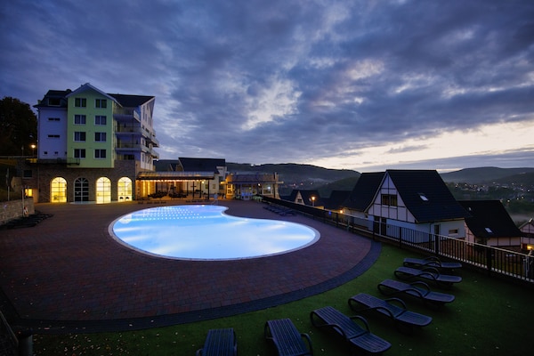Foto van Schilderachtige Eifelmeeroeverhaven - Vakantiehuis in Heimbach - PoolOfHouse