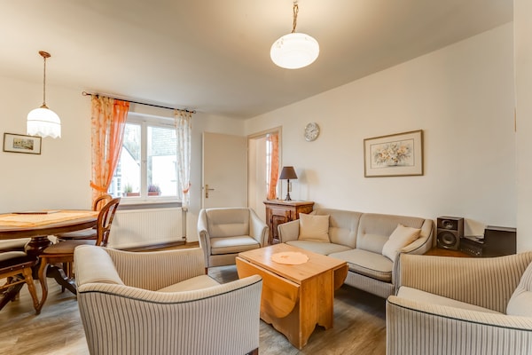 Foto van Appartement met wellnessoase - Vakantiehuis in Hellenthal- Reifferscheid - LivingRoom