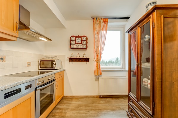 Foto van Appartement met wellnessoase - Vakantiehuis in Hellenthal- Reifferscheid - Kitchen