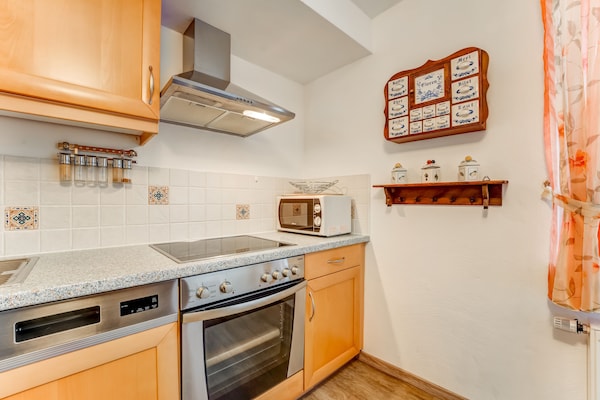 Foto van Appartement met wellnessoase - Vakantiehuis in Hellenthal- Reifferscheid - Kitchen