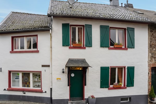 Foto van Appartement met wellnessoase - Vakantiehuis in Hellenthal- Reifferscheid - ExteriorSummer