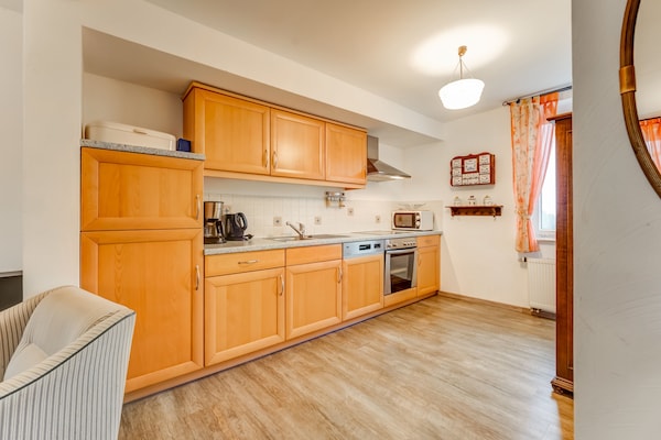 Foto van Appartement met wellnessoase - Vakantiehuis in Hellenthal- Reifferscheid - Kitchen