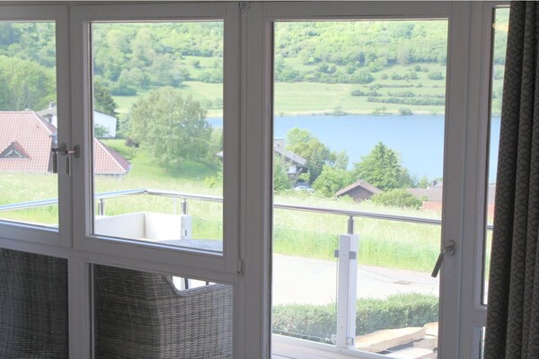 Foto van Maarpanorama op Resort Maarberg - Vakantiehuis in Schalkenmehren - Untagged