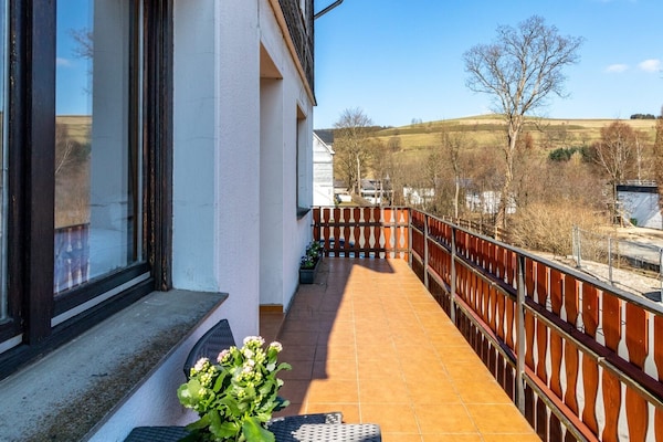 Foto van Vakantiehuis in Bödefeld met balkon - Vakantiehuis in Schmallenberg - TerraceBalcony