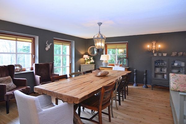 Foto van Gezellig chalet aan de skipistes - Vakantiehuis in Neuastenberg - DiningRoom