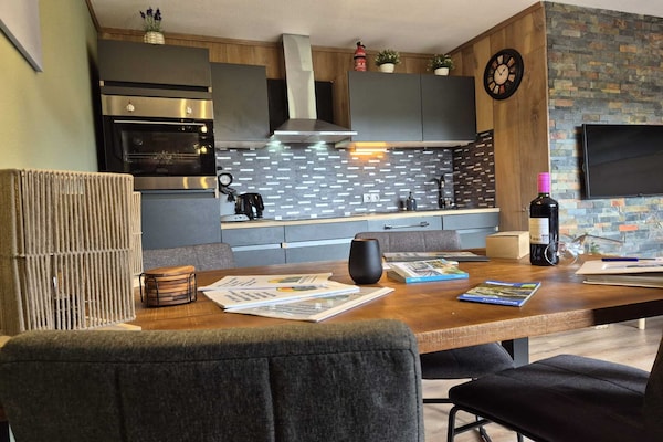 Foto van Appartement met uitzicht op de bergen nabij Winterberg - DiningRoom