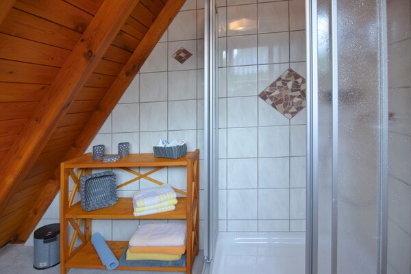 Foto van Ferienhaus Christina - Vakantiehuis in Medebach-Dreislar - BathRoom