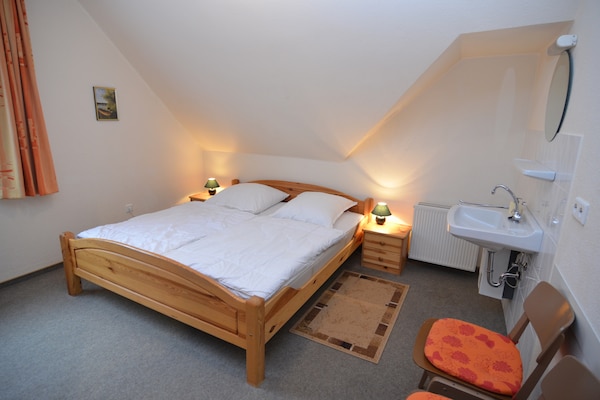 Foto van Ferienhaus mit Weitblick bei Medebach - Vakantiehuis in Medebach - BedRoom