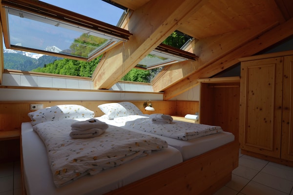 Foto van Rustiek comfort, Alpenparadijs - Vakantiehuis in Schönau am Königssee - BedRoom