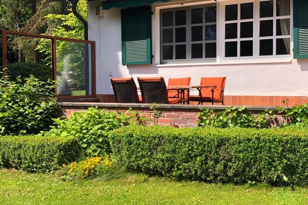 Foto van Landhaus Weickenhof Comfortabele vakantiewoning - Vakantiehuis in Velburg-Unterweickenhof - TerraceBalcony