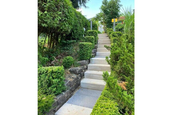 Foto van Landhaus Weickenhof Comfortabele vakantiewoning - Vakantiehuis in Velburg-Unterweickenhof - GardenSummer