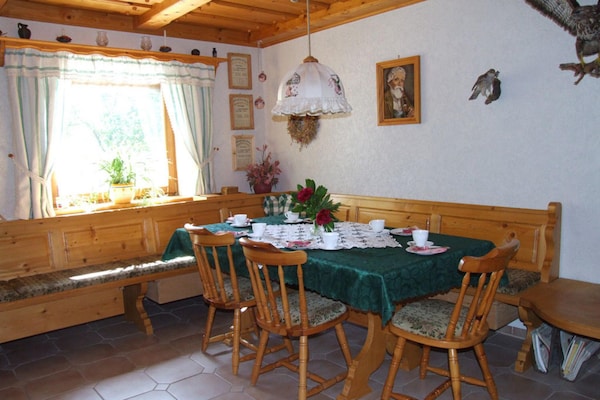 Foto van Appartement in Sonnen vlakbij skiliften - Vakantiehuis in Sonnen - DiningRoom