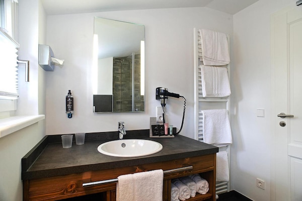 Foto van Vakantiehuizen, turfhuis - Vakantiehuis in Torfhaus - BathRoom