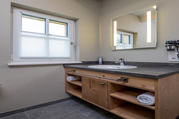 Foto van Vakantiehuizen, turfhuis - Vakantiehuis in Torfhaus - BathRoom