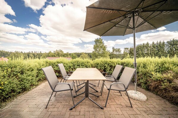 Foto van Vakantiehuis op de weide, spar - Vakantiehuis in Tanne - terrace