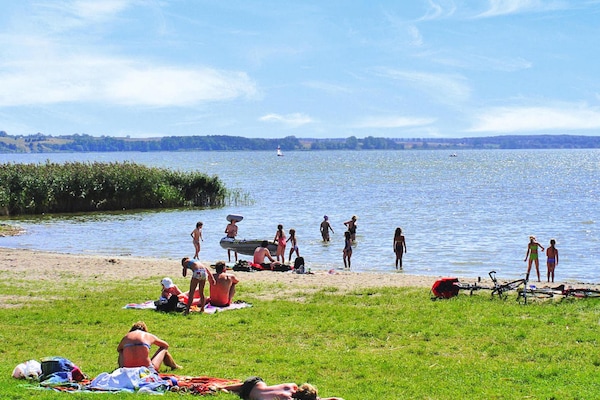 Foto van Vakantiehuizen aan het Kummerowermeer, Verchen - Vakantiehuis in Verchen - WaterView