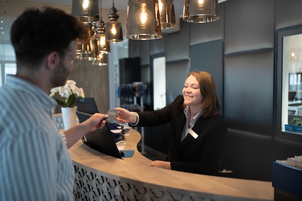 Foto van Appartementen in het Maremüritz Marina Resort - Vakantiehuis in Waren (Müritz) - HallReception