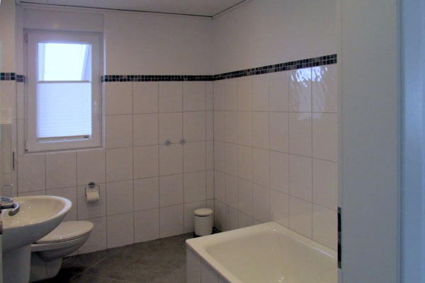 Foto van Vakantiehuis met drie badkamers in Dornumersiel - Vakantiehuis in Dornumersiel - BathRoom