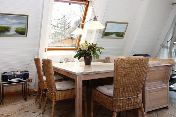 Foto van Aangenaam vakantiehuis voor gezinnen - Vakantiehuis in Damp - LivingRoom