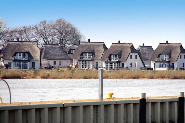 Foto van Vakantiehuis Weiße Düne, Zinnowitz - Vakantiehuis in Zinnowitz - ExteriorSummer