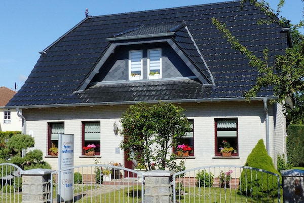 Foto van Vakantiehuizen aan de vijver, Zinnowitz - Vakantiehuis in Zinnowitz - HallReception