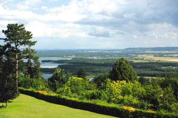 Foto van Huis bij Lac de Madine met historische charme - Vakantiehuis in Lahayville - GardenSummer