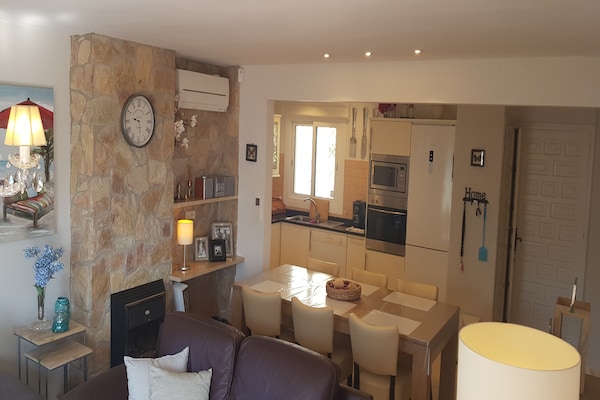 Foto van Costa Brava Familie Retreat - Vakantiehuis in Sant Feliu de Guixols - DiningRoom