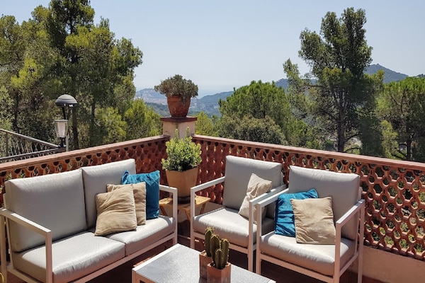 Foto van Costa Brava Familie Retreat - Vakantiehuis in Sant Feliu de Guixols - TerraceBalcony