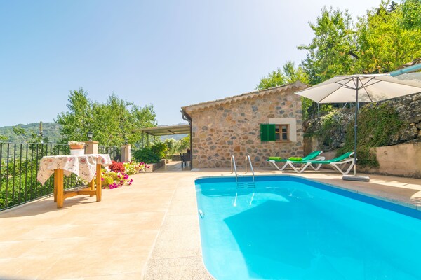 Foto van Can Fabiol - Adults Only - Villa Con Piscina - Vakantiehuis in Soller, Illes Balears - PoolOfHouse