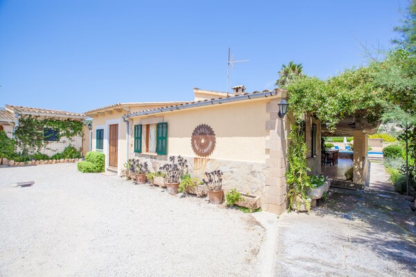 Foto van Villa in Pollença met privézwembad & tuin - Vakantiehuis in PollenÇa, Illes Balears - ExteriorSummer