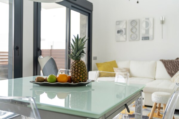 Foto van Luchtige villa nabij golf en restaurants - Vakantiehuis in Vistabella Golf Orihuela - Ambiance