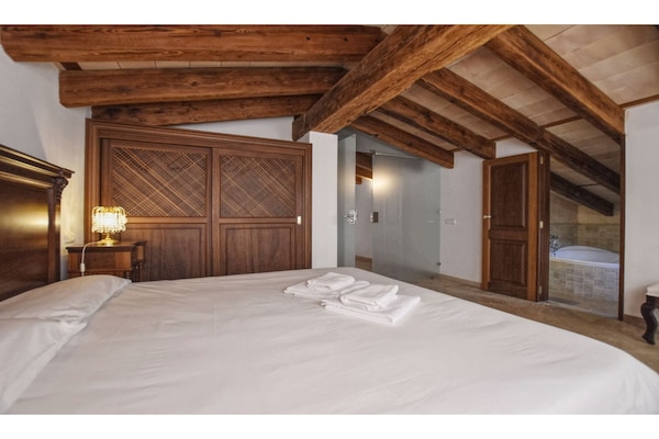 Foto van Klassieke woning met zwembad - Vakantiehuis in Petra - BedRoom