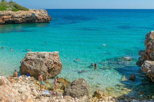 Foto van Stadswoning aan zee met tuin - Vakantiehuis in S'illot (cala Morlanda) , Illes Balears - AreaSummer5KM