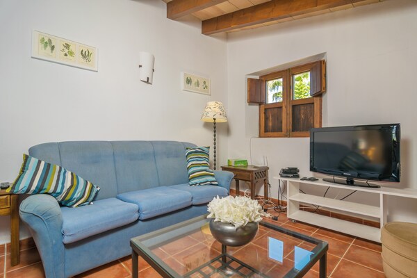 Foto van Alcúdia Villa met privézwembad - Vakantiehuis in Alcúdia, Illes Balears - ExteriorSummer