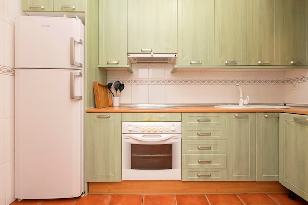 Foto van Modern appartement met tuin - Vakantiehuis in , Cádiz - Kitchen