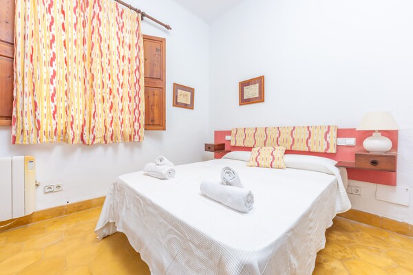 Foto van Huis in Alcúdia met Zeezicht & Strandtoegang - Vakantiehuis in , Illes Balears - BedRoom