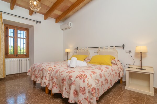 Foto van Villa in Cala d'Or met privézwembaden - Vakantiehuis in Cala D'or, Illes Balears - BedRoom