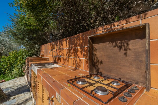 Foto van Sfeervol Huis in Fornalutx met Uitzicht - Vakantiehuis in Fornalutx, Illes Balears - Facilities