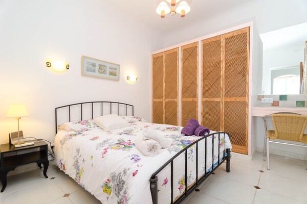 Foto van Appartement in Porto Colom met terras & BBQ - Vakantiehuis in Portocolom , Illes Balears - BedRoom