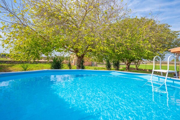 Foto van Cottage in Inca met Zwembad & Tramuntana - Vakantiehuis in Inca, Illes Balears - PoolOfHouse