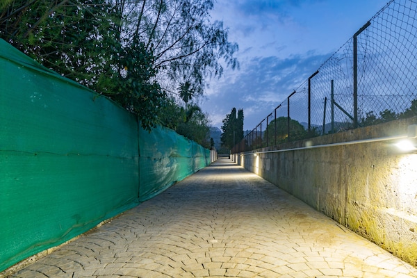 Foto van Villa in Binissalem met Zoutwaterzwembad - Vakantiehuis in Binissalem, Illes Balears - 