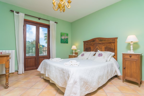 Foto van Huis in Valldemossa bij Tramuntana - Vakantiehuis in Valldemossa, Illes Balears - BedRoom