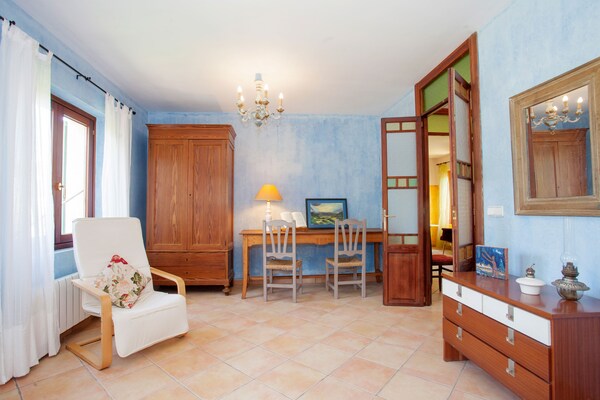 Foto van Huis in Valldemossa bij Tramuntana - Vakantiehuis in Valldemossa, Illes Balears - LivingRoom