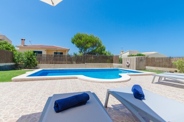 Foto van Vreedzame bergretraite - Vakantiehuis in S'estanyol (colònia De Sant Pere), Illes Balears - PoolOfHouse