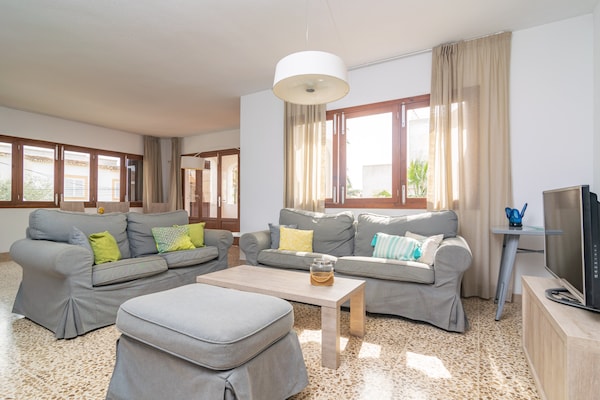 Foto van Chalet in Playa de Muro bij het Strand - Vakantiehuis in Platja De Muro, Illes Balears - 