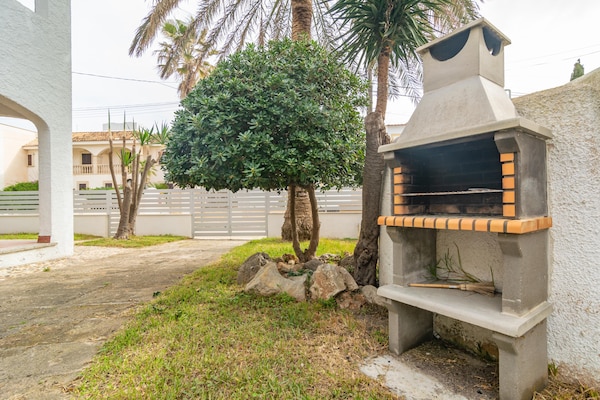 Foto van Chalet in Playa de Muro bij het Strand - Vakantiehuis in Platja De Muro, Illes Balears - 
