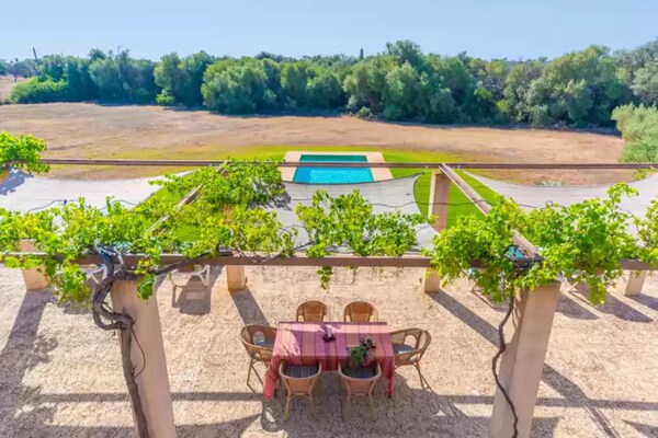 Foto van Villa in Cala Bona met Zwembad & Strand - Vakantiehuis in , Illes Balears - AreaSummer5KM