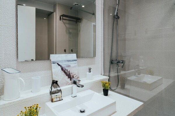 Foto van Appartement met terras bij zee & zwembad - Vakantiehuis in  - Untagged