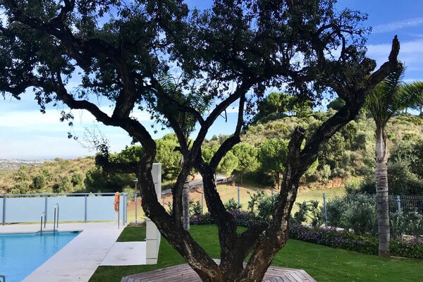 Foto van Appartement in La Cala Golf met uitzicht op het zwembad - Untagged