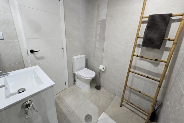 Foto van 12 - Appartement in Riviera 400m van de zee - Vakantiehuis in  - Untagged